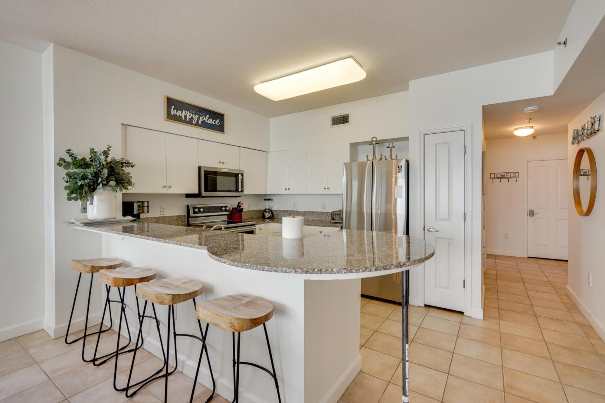 Beachfront Pcb Condo With Ocean View, Pool Access! Panama City Beach Exterior photo