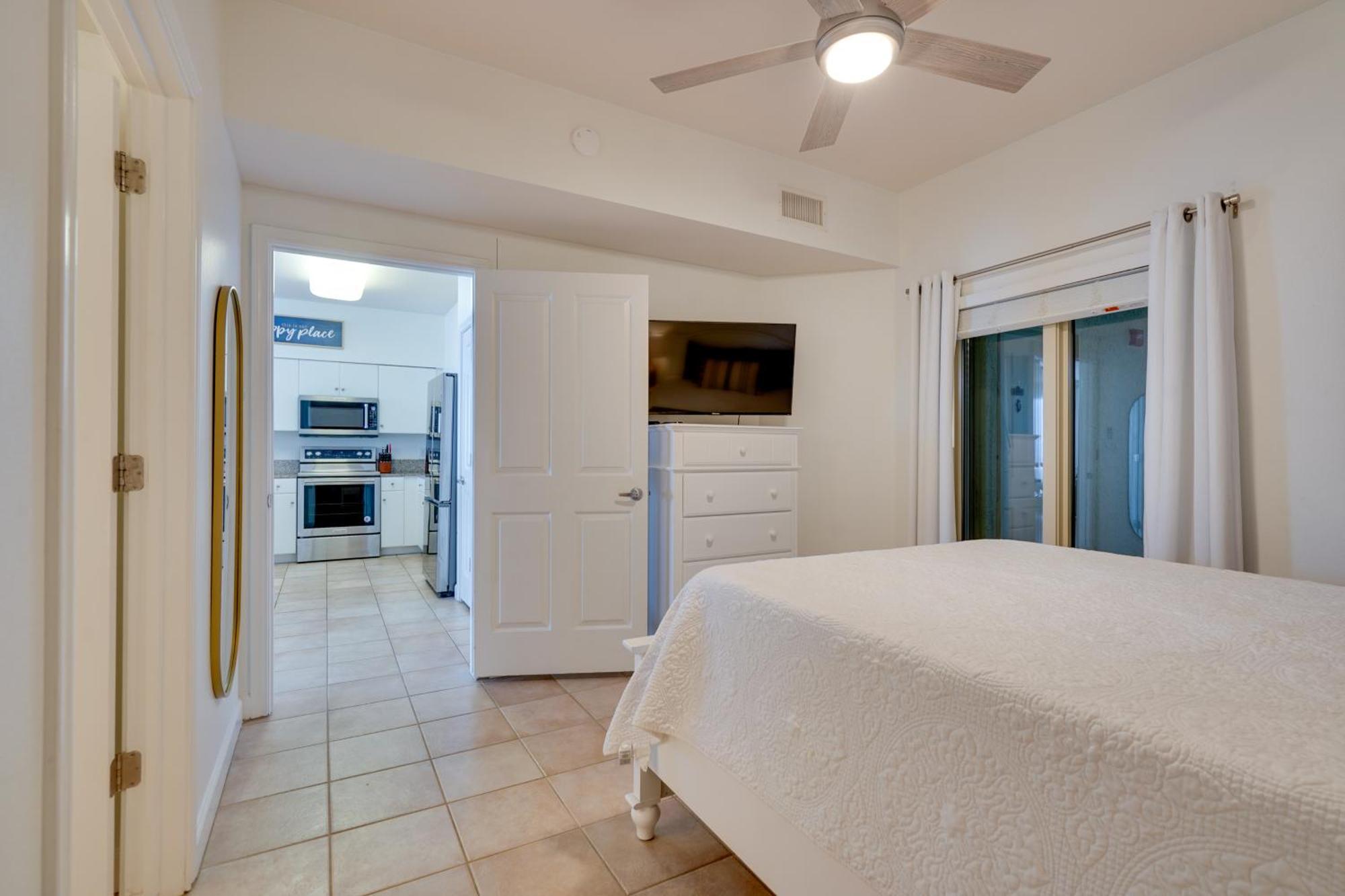 Beachfront Pcb Condo With Ocean View, Pool Access! Panama City Beach Exterior photo